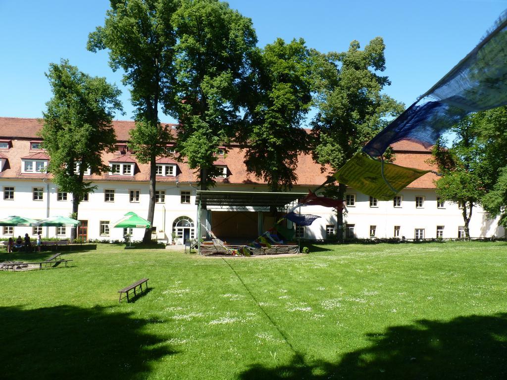 Hotel Tynec Tynec nad Sazavou Exterior photo